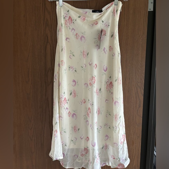 Lulu’s Ivory Floral Midi/Maxi Skirt, size L - Picture 6 of 8